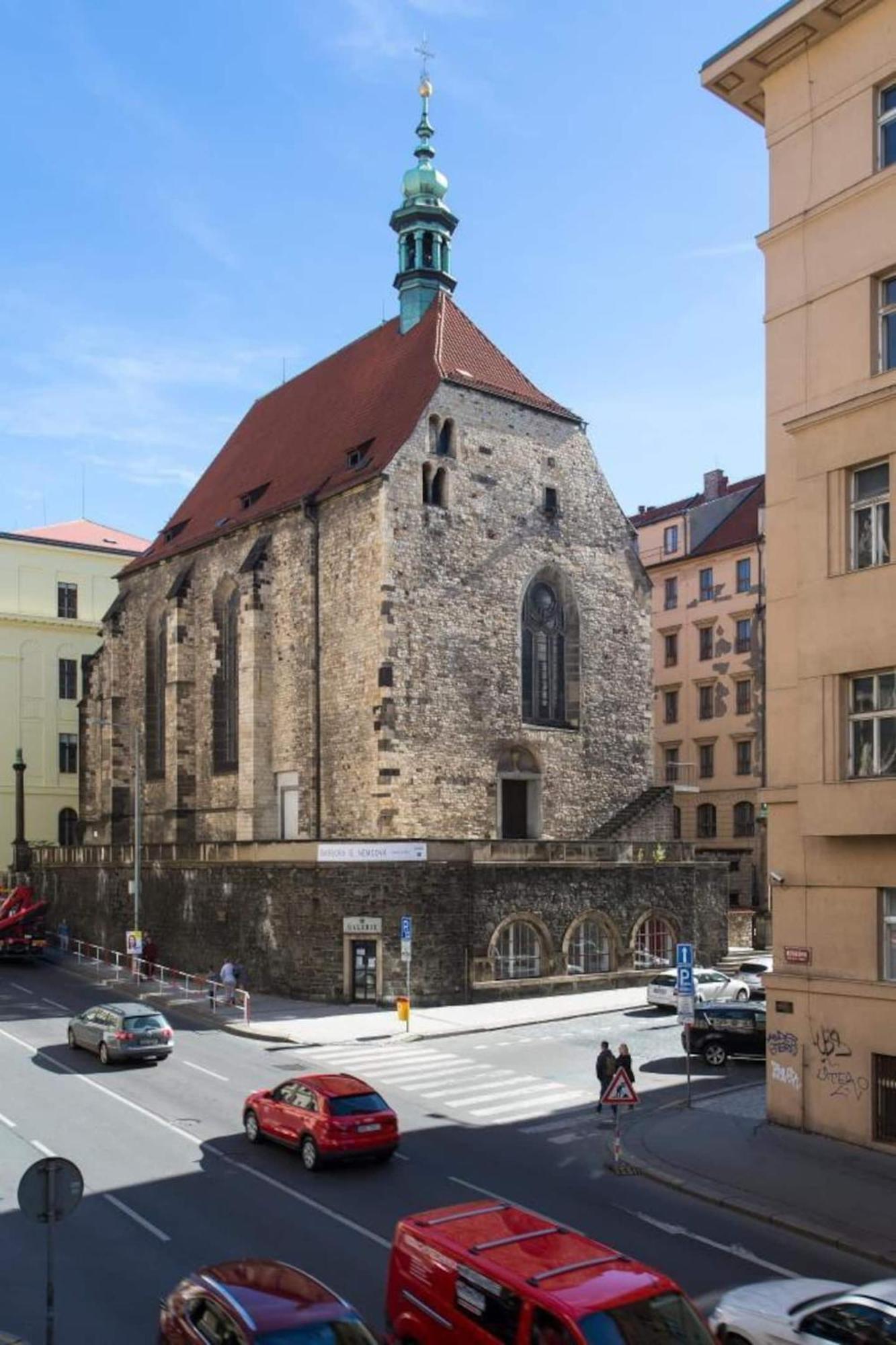 Place Of Grace - 50 Meters From Dancing House Prag Exterior foto