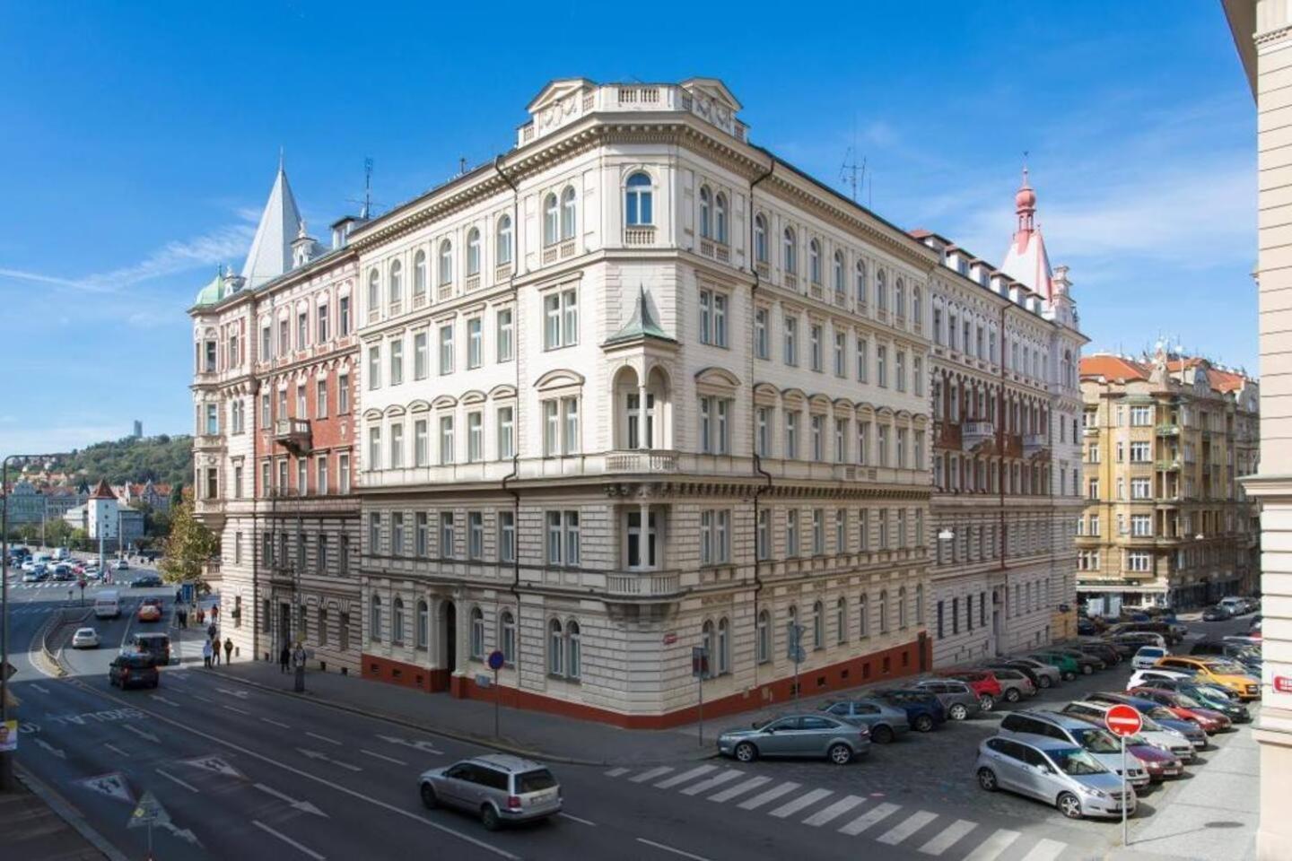 Place Of Grace - 50 Meters From Dancing House Prag Exterior foto